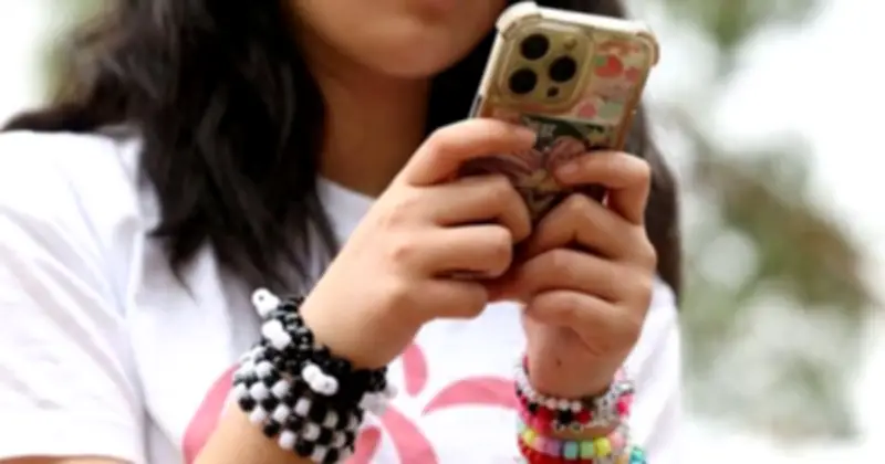 Quy Tắc Ứng Xử Với Điện Thoại: Tránh Gây Phiền Toái Trong Xã Hội Hiện Đại