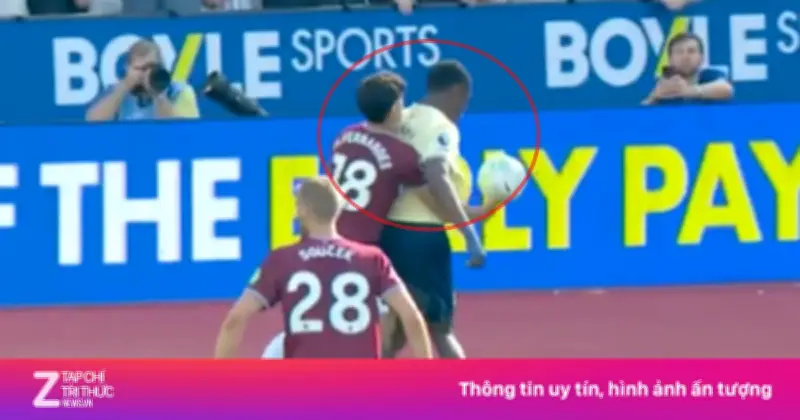 Quyết định gây phẫn nộ có thể khiến Tottenham rớt hạng