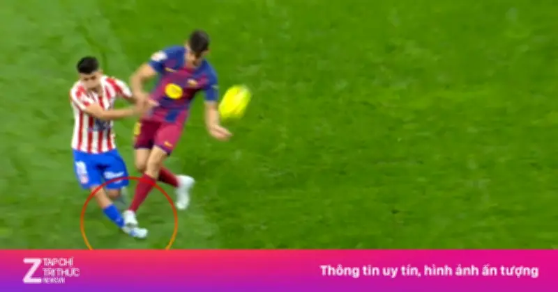 Quyết Định VAR Gây Tranh Cãi Dữ Dội Trong Trận Atletico Madrid - Barcelona