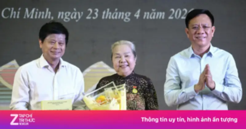 Ra mắt tủ sách cộng đồng 'Huyền thoại Côn Đảo' tại Đường sách TP.HCM