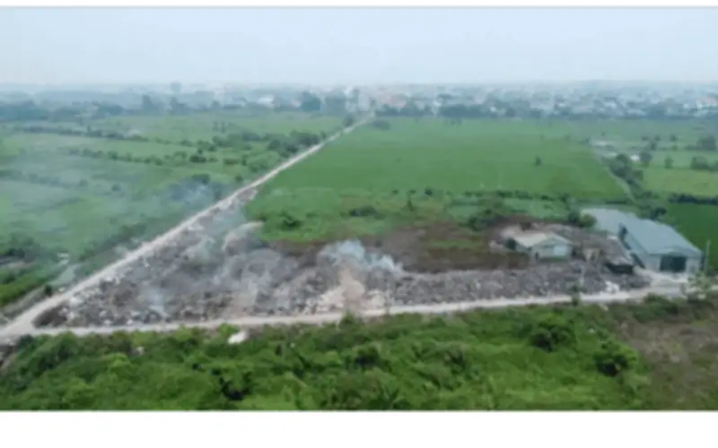 Rác thải độc hại bủa vây người dân xã Vũ Đường, tỉnh Ninh Bình