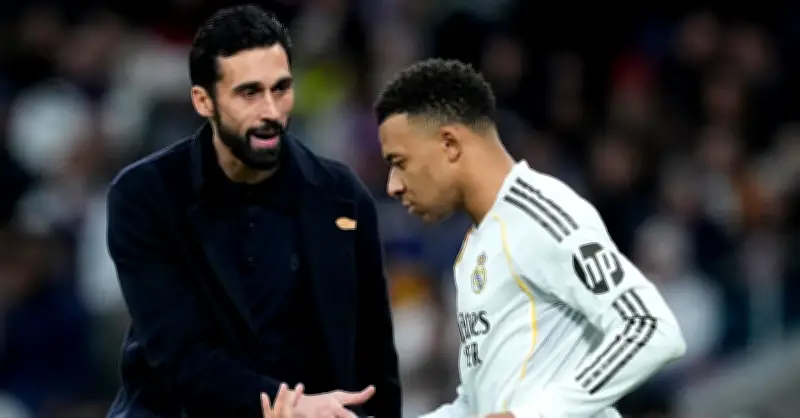 Real Madrid rơi vào khủng hoảng, Zinedine Zidane từ chối ghế nóng