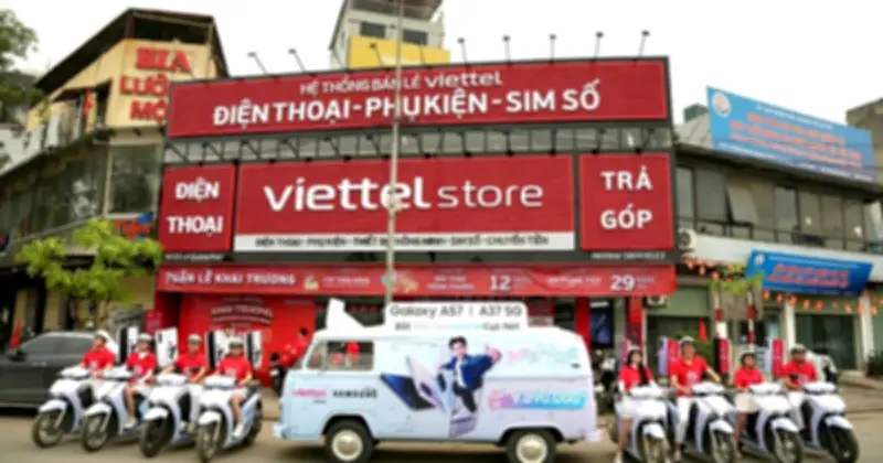 Roadshow 'Vibe Awesome' của Viettel Store và Samsung gây sốt tại Hà Nội