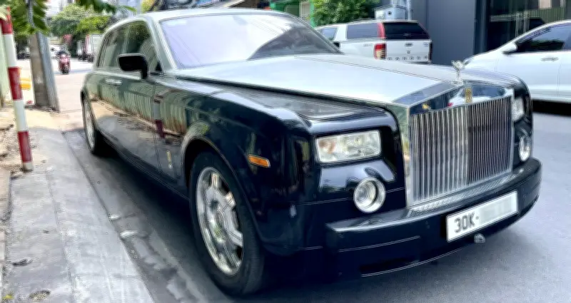 Rolls-Royce Phantom 2007 rao bán giá rẻ bất ngờ, mất 85,5% giá trị sau 19 năm