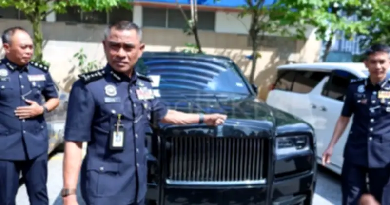 Sĩ Quan Cảnh Sát Malaysia Bị Bắt Vì Điều Phối Cướp Xe Rolls-Royce, Bentley