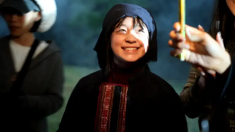 Sao nhí 12 tuổi người Thái Lan đóng cảnh kịch trong phim Việt