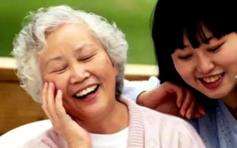 Sau 80 tuổi có 4 đặc điểm này chứng tỏ phúc khí lớn, chỉ cần 1 cũng đáng mừng