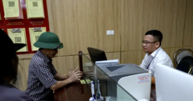 Sau khi tinh giản biên chế, công chức có được quay lại làm việc không?