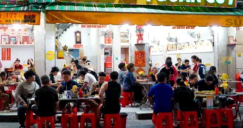 Sức hút vỉa hè TP.HCM: Không gian ẩm thực đặc trưng thu hút du khách