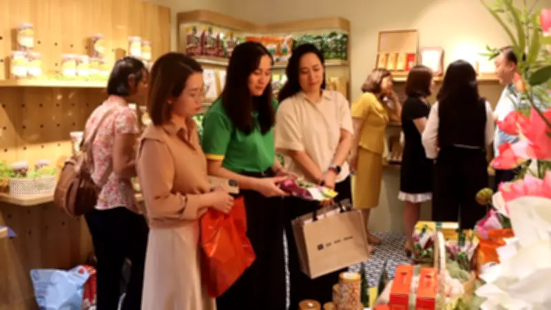 Sức Sống Hàng Việt Số 4: Kết Nối Đa Kênh Thúc Đẩy Tiêu Dùng Nội Địa