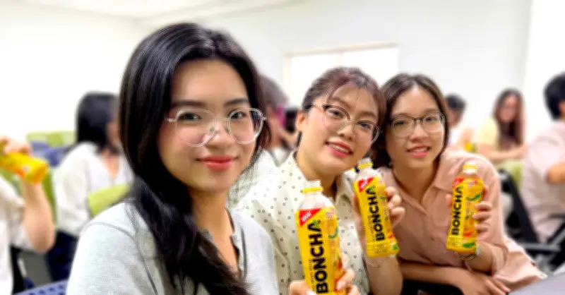 Sinh Viên TP.HCM Trải Nghiệm Quy Trình Sản Xuất Chuẩn Quốc Tế Tại Nhà Máy Uniben