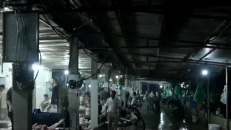 Siết chặt quản lý, hướng tới xóa bỏ gần 25.000 cơ sở giết mổ nhỏ lẻ