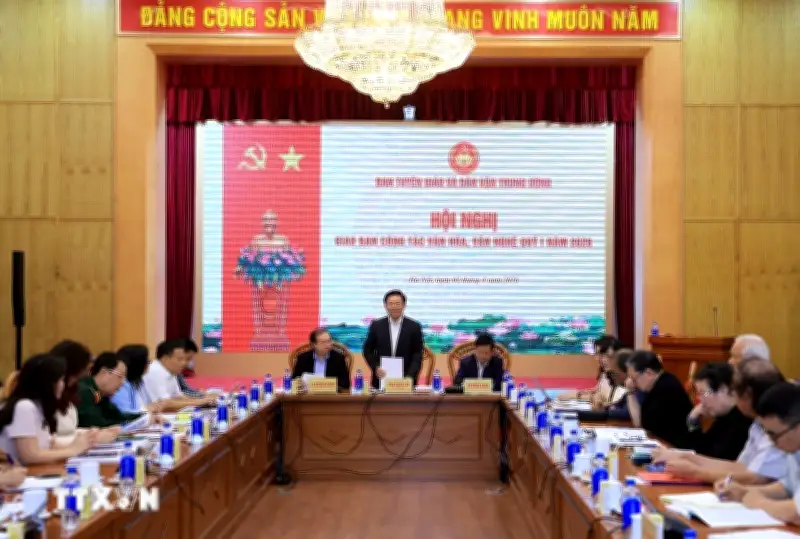 Siết tình trạng hát nhép, chấn chỉnh biểu hiện lệch chuẩn của một số nghệ sỹ