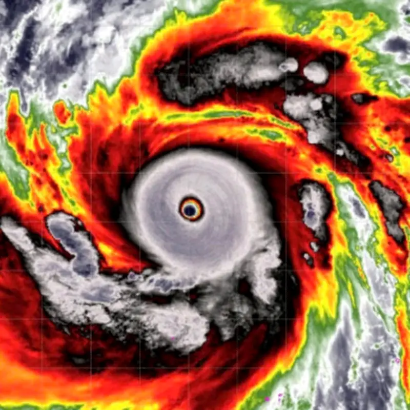 Siêu bão Sinlaku áp sát Bắc Mariana, duy trì cường độ rất mạnh