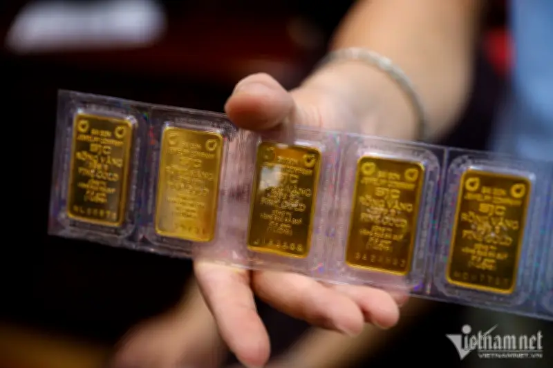 SJC ra thông báo mới về việc dừng bán vàng miếng trực tuyến từ 6/4