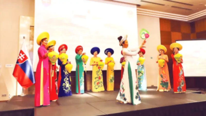 Slovakia: Động lực kinh tế từ công nghiệp ô-tô và quan hệ hợp tác sâu rộng với Việt Nam