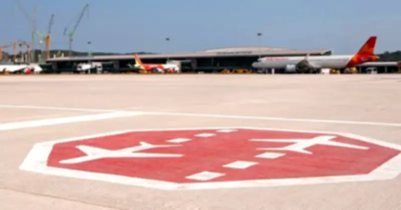 Sân đỗ 1C sân bay Phú Quốc chính thức vận hành, nhiều hạng mục trọng điểm tăng tốc