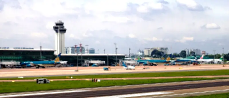 Sân bay Tân Sơn Nhất tăng chuyến bay dịp nghỉ lễ 30/4 - 1/5