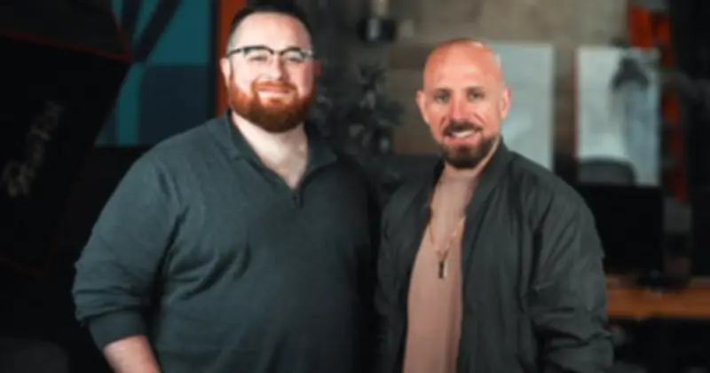 Startup Mỹ 26 người thách thức AI Trung Quốc với mô hình mã nguồn mở 400 tỷ tham số