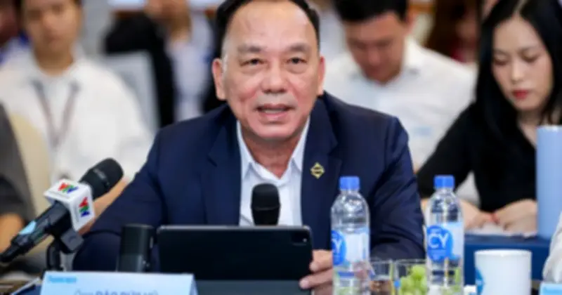 Sun PhuQuoc Airways đối mặt 'cú sốc kép' từ giá nhiên liệu tăng và nguồn cung bất ổn