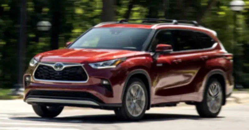 Ô tô hybrid giữ giá tốt hơn xe điện, Toyota áp đảo bảng xếp hạng