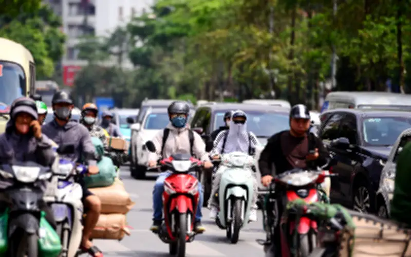 Đợt nắng nóng diện rộng bao trùm cả nước, nhiệt độ tăng cao kỷ lục