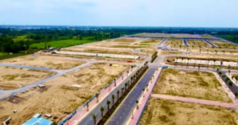 Đất vùng ven Hà Nội sốt cục bộ, giá tăng gấp đôi do thông tin quy hoạch