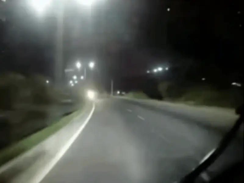 Tai nạn thảm khốc: Người đàn ông đi xe máy ngược chiều bị ô tô khách tông tử vong