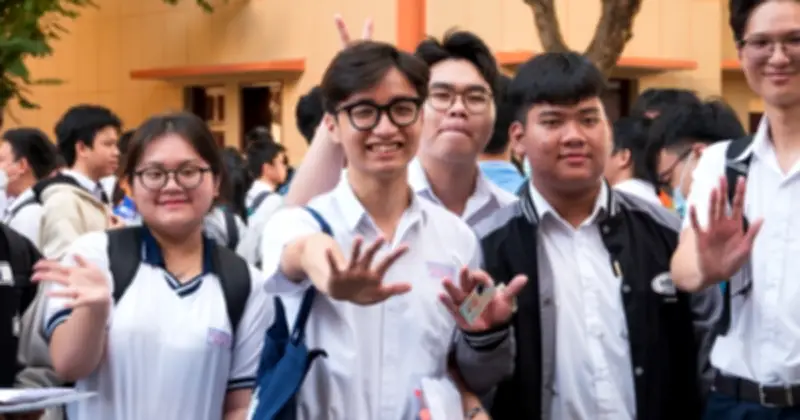 Thí sinh TP.HCM lo lắng trước kỳ thi đánh giá năng lực V-ACT đợt 1 năm 2025