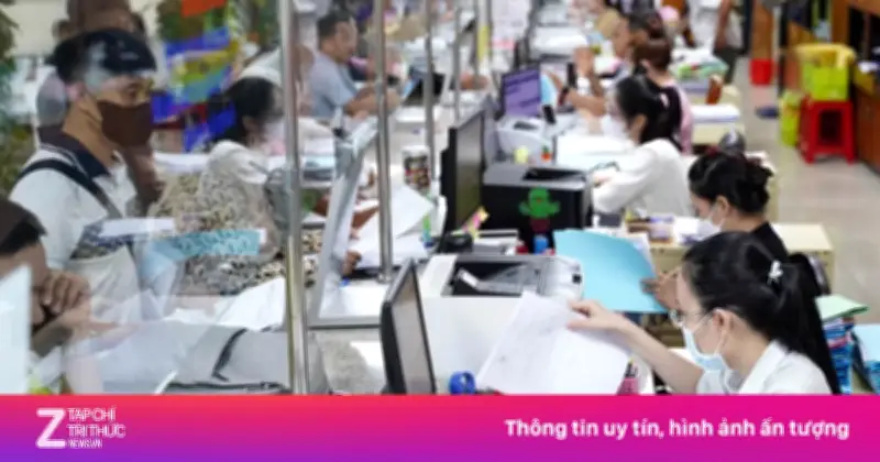 Thủ tướng chỉ đạo khẩn trương tinh gọn tổ chức bộ máy và sơ kết chính quyền địa phương