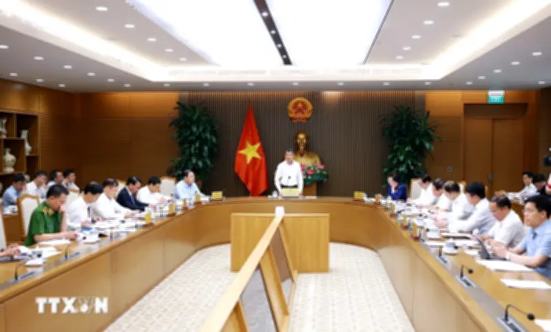 Thủ tướng chủ trì họp về cắt giảm thủ tục hành chính, thúc đẩy cải cách