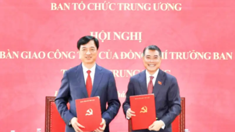 Thủ tướng Lê Minh Hưng đánh giá cao thành tích của Ban Tổ chức Trung ương nhiệm kỳ XIII