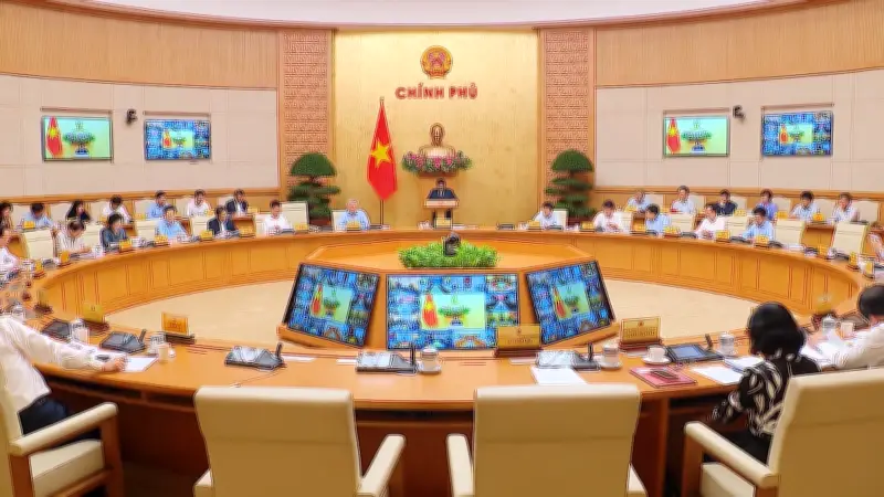 Thủ tướng Phạm Minh Chính: Kiên định mục tiêu tăng trưởng hai con số, đẩy mạnh động lực mới