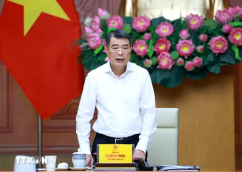 Thủ tướng yêu cầu Bộ Công Thương chịu trách nhiệm, không để thiếu điện và xăng dầu