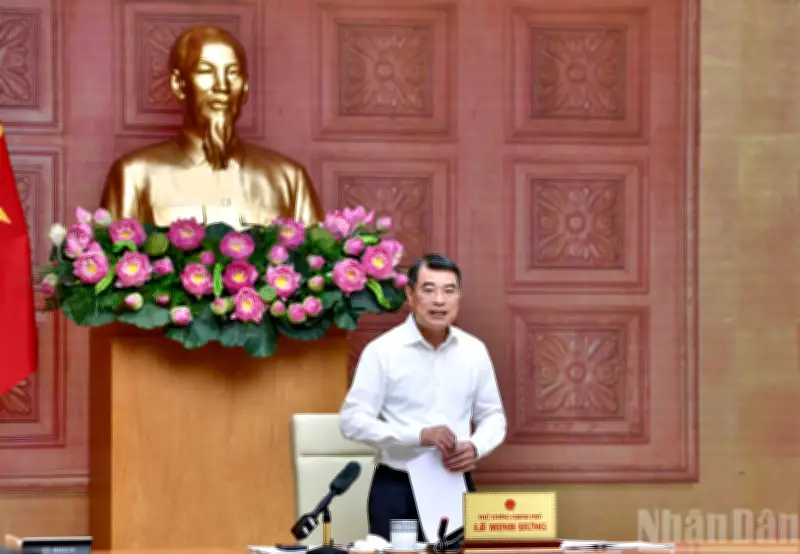 Thủ tướng yêu cầu Bộ Tài chính quyết liệt thực hiện mục tiêu tăng trưởng hai con số