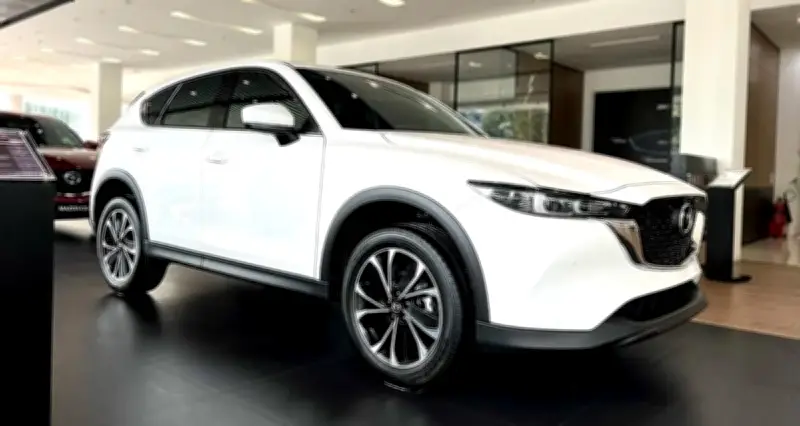 Thị trường ô tô 2026: Mazda CX-5 phá đáy giá dưới 700 triệu, kéo cả phân khúc SUV xuống thấp