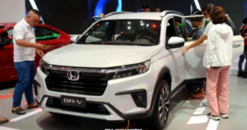 Thị trường ô tô Việt Nam hồi phục, các hãng Nhật Bản ồ ạt giảm giá kích cầu