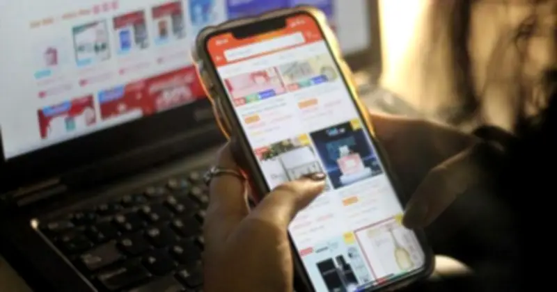 Thị Trường TMĐT 2026: Cuộc Chiến Hai Cực Và Sự Trỗi Dậy Của Những Nền Tảng Ngách