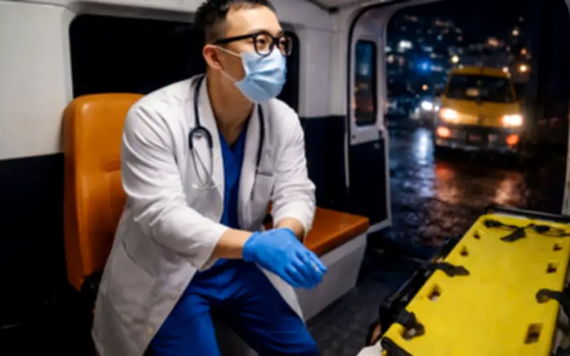 Thai phụ 37 tuổi bất ngờ đẻ rơi tại nhà trọ, bé sơ sinh chào đời nặng 3kg