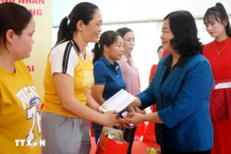 Thanh Hóa tiếp thêm nghị lực để các gia đình khó khăn, người lao động vươn lên