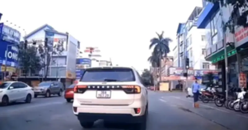 Thanh Hóa: Xử lý nghiêm xe Ford dùng biển số giả và vụ hành hung giao thông gây phẫn nộ