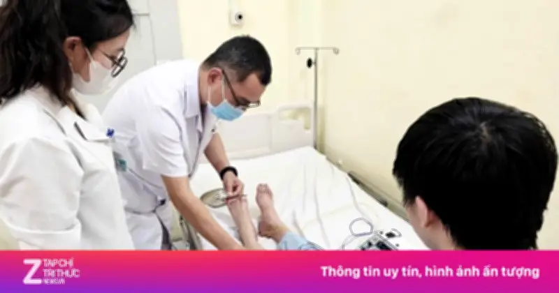 Thói quen ngồi khoanh chân khiến nam sinh 19 tuổi bất ngờ bị liệt dây thần kinh