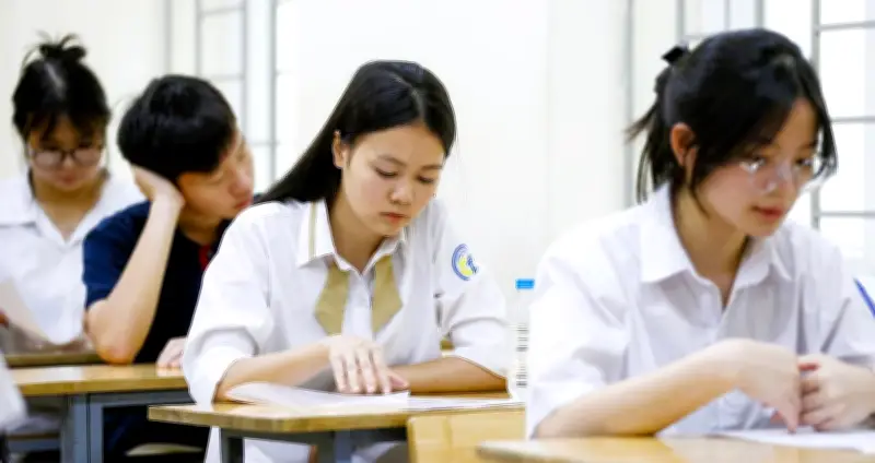 Đề thi thử lớp 10 môn Ngữ văn năm 2026 kèm đáp án chi tiết