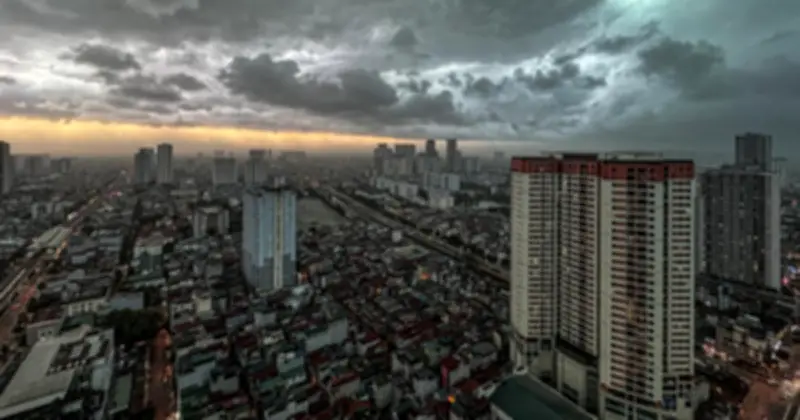 Thời tiết 1/4/2026: Miền Bắc mưa dông, nguy cơ lốc sét; Nam Bộ nắng nóng kéo dài