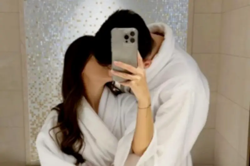 Thiếu thốn vì xa bạn trai, tôi lên giường với đồng nghiệp nước ngoài