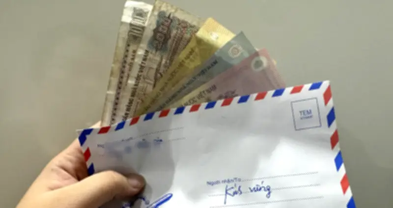 Thông gia nghèo phúng điếu 83.000 đồng kèm mẫu giấy nhỏ, nhà trai nghẹn ngào
