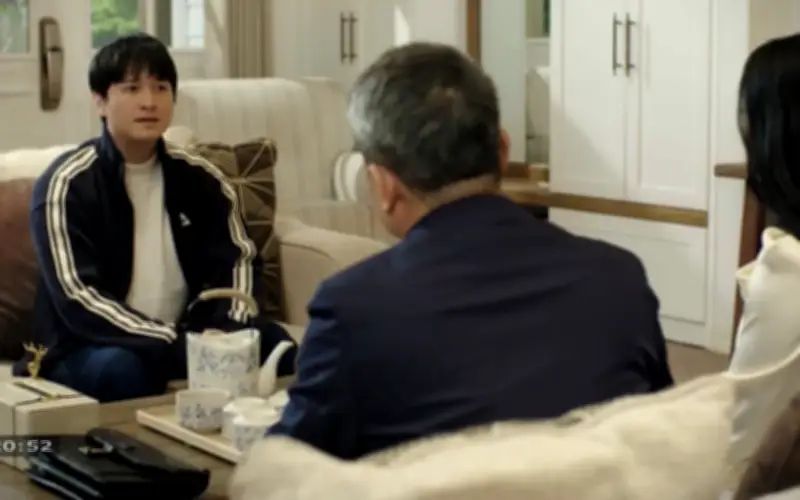 Thoát Cú Lừa Của Gái Quán Bar, Thiếu Gia Đồng Ý Đi Du Học