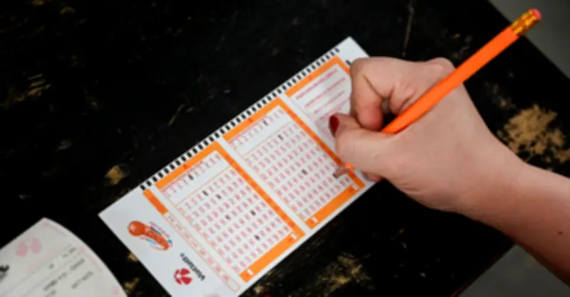 Tối nay Vietlott tìm được tám vé trúng độc đắc, tổng giá trị hơn 7 tỷ đồng