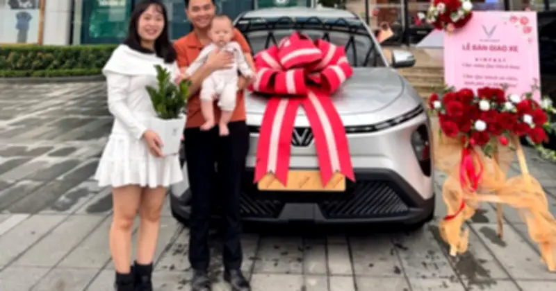 Tài xế Hà Nội bật mí công thức gỡ vốn thần kỳ nhờ VinFast Limo Green