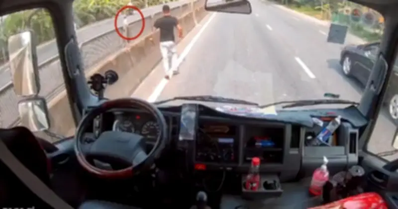 Tài xế xe tải dũng cảm cứu bé gái 2 tuổi băng qua quốc lộ 1 giữa dòng xe tốc độ cao